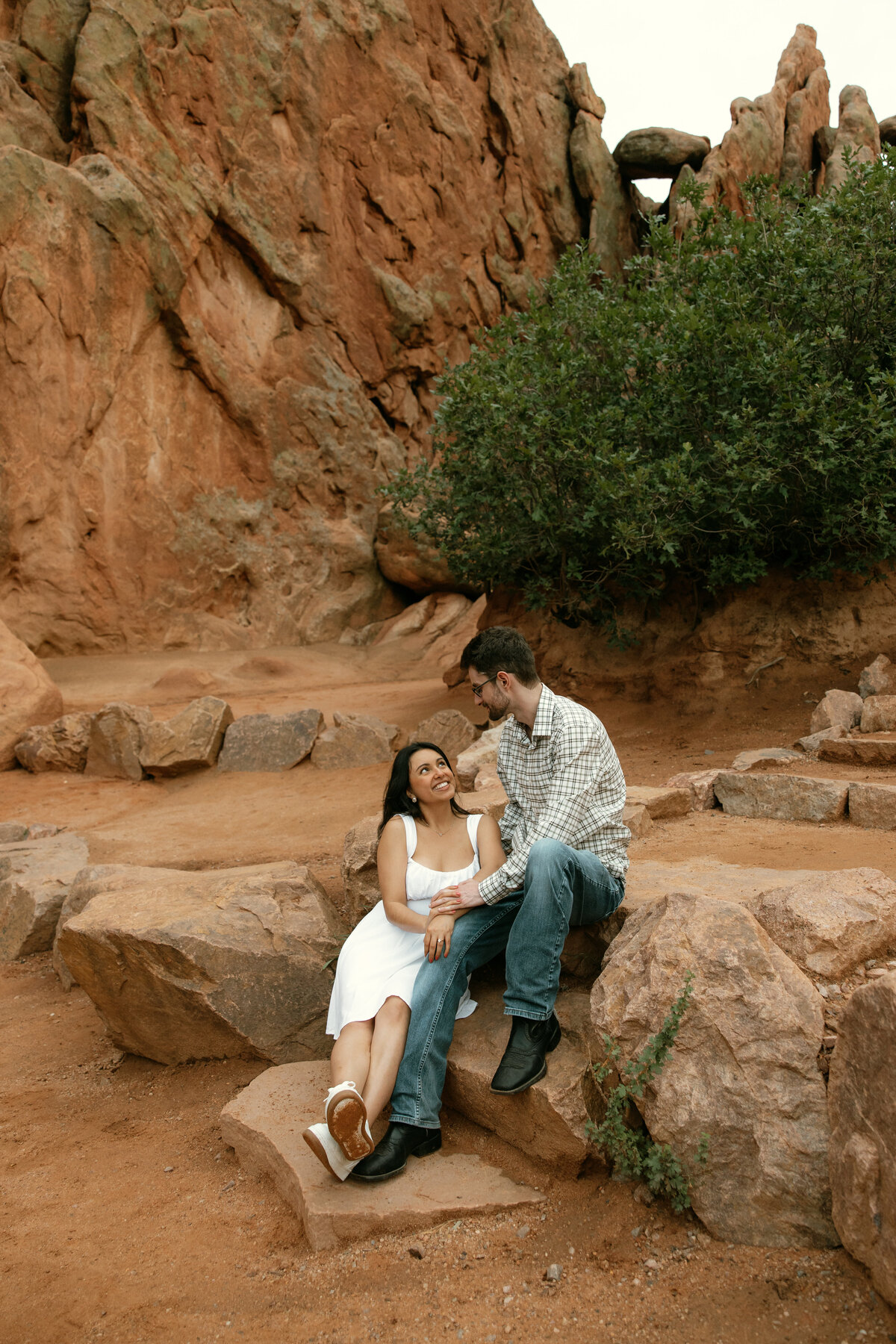 Abigail Anne Photography Storytelling Wedding Photographer in Colorado and Chicago — Engagement Photo 58