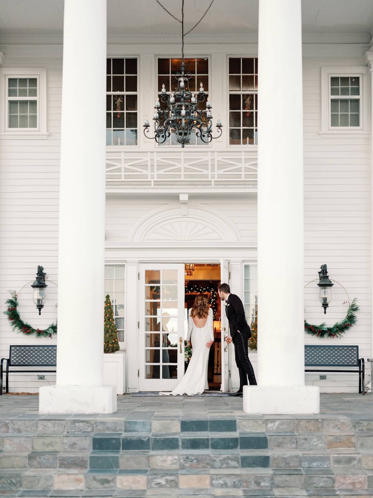 Rocky mountains wedding at The Manor House in Colorado