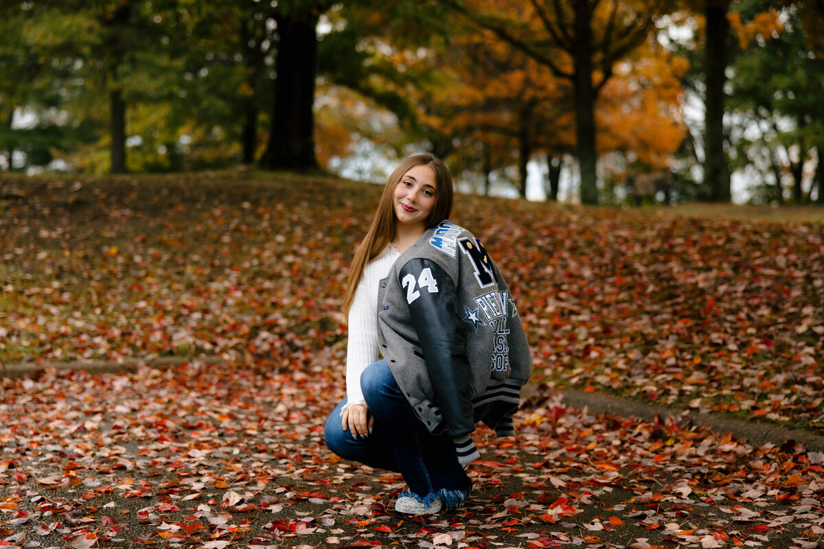 senior-photo-letterman-jacket-fall