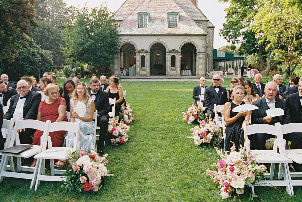 Pink destination wedding in newport-Halie Child Photography-42