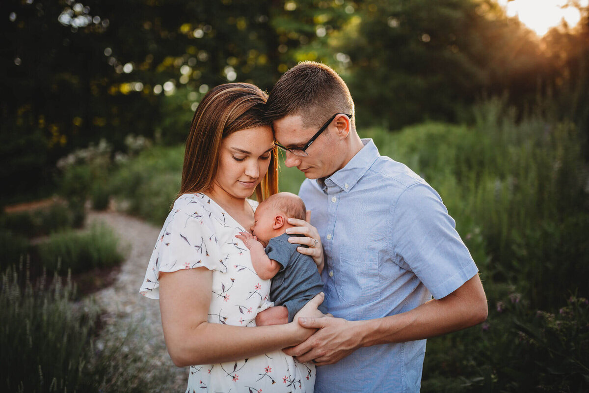 Harrisonburg-Newborn-Photographer-2-48