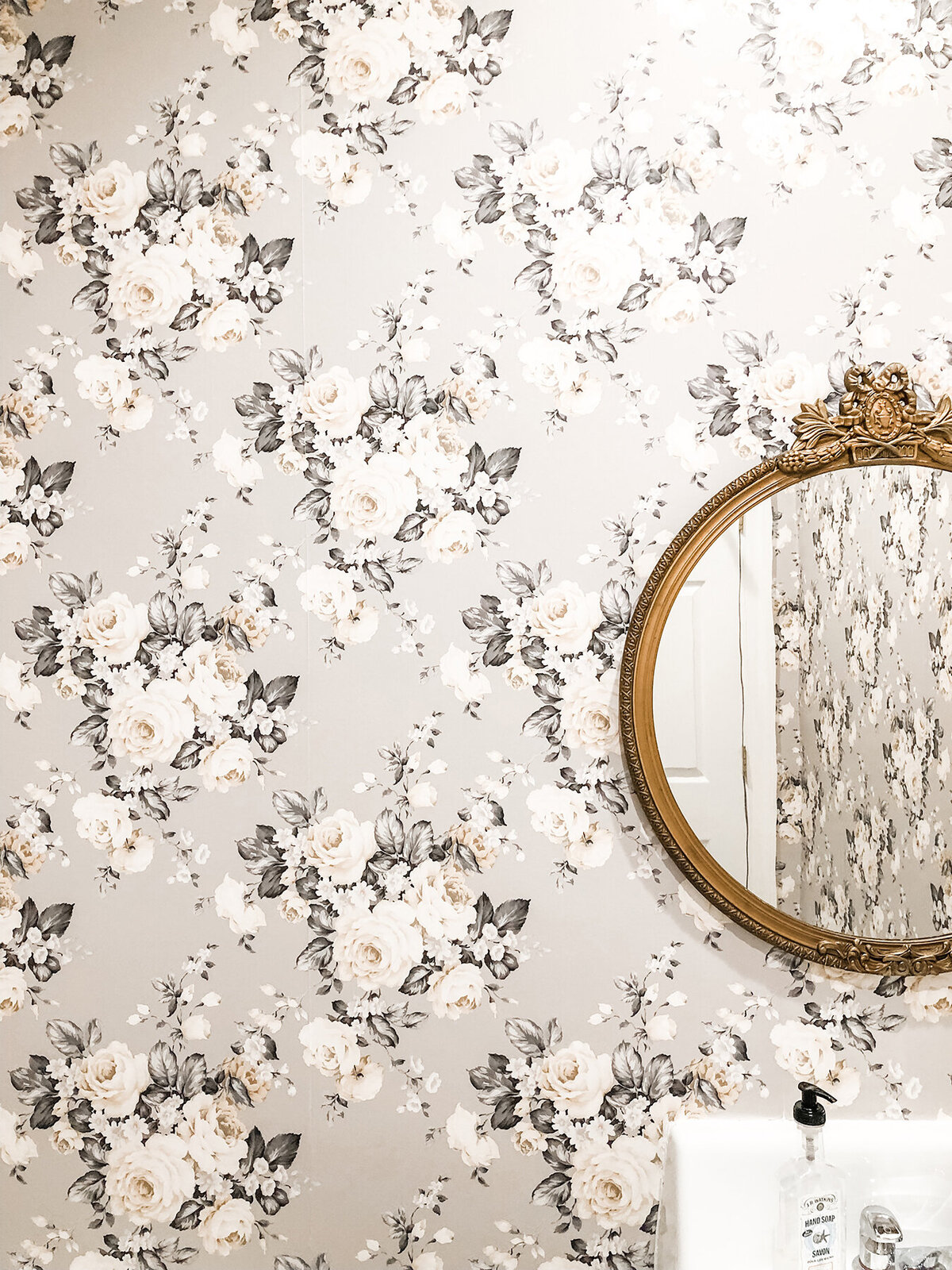 Oatmeal_Neutral_Styled_Stock_Image006