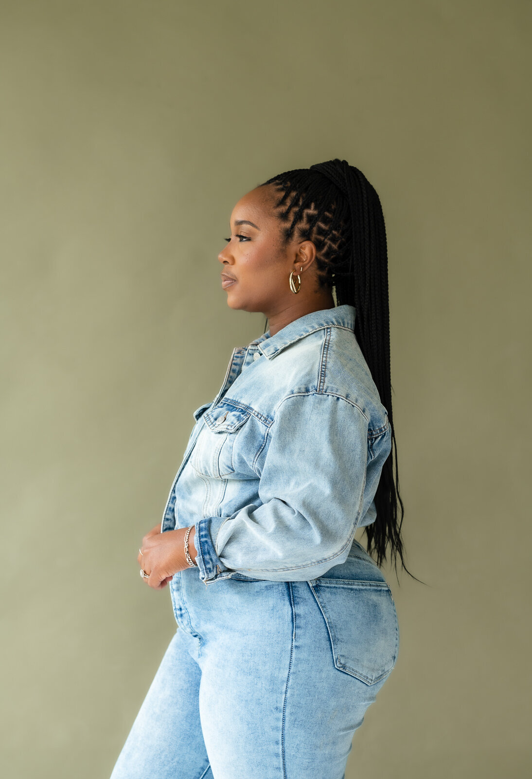 Nova-Studio-SMarche-Portraits-by-Chrissandra-Jallah-Photography4235