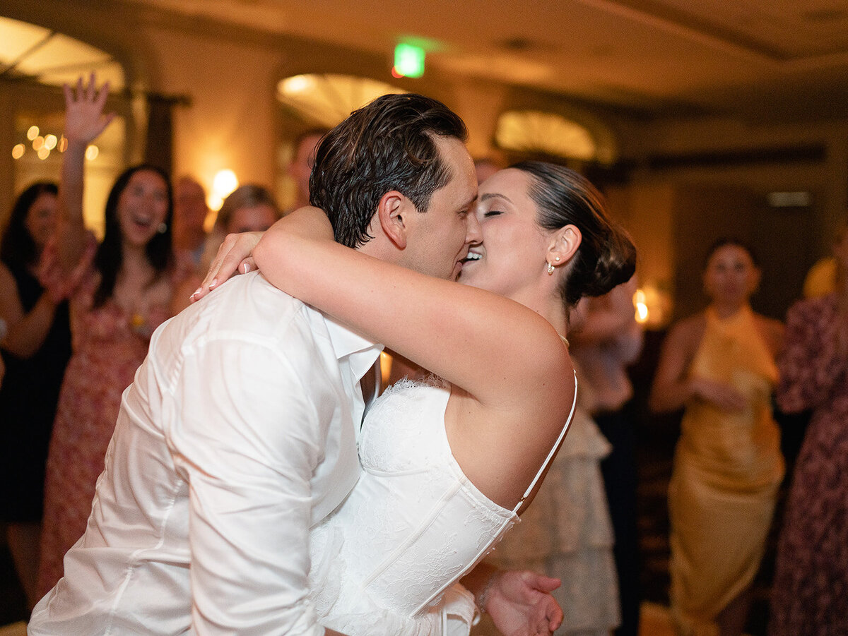 charleston-wedding-photographer-planters-inn-wedding-reception5