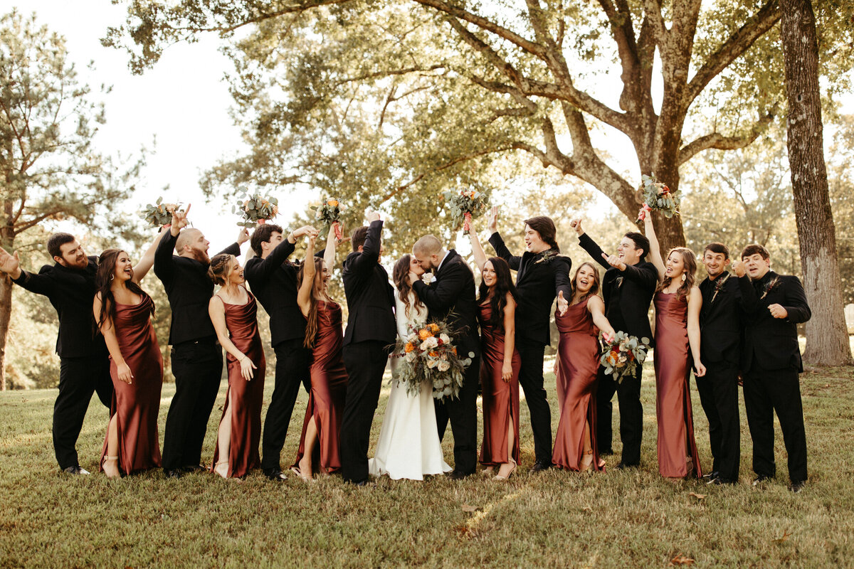 north-mississippi-wedding-bridal-party-group-pictures