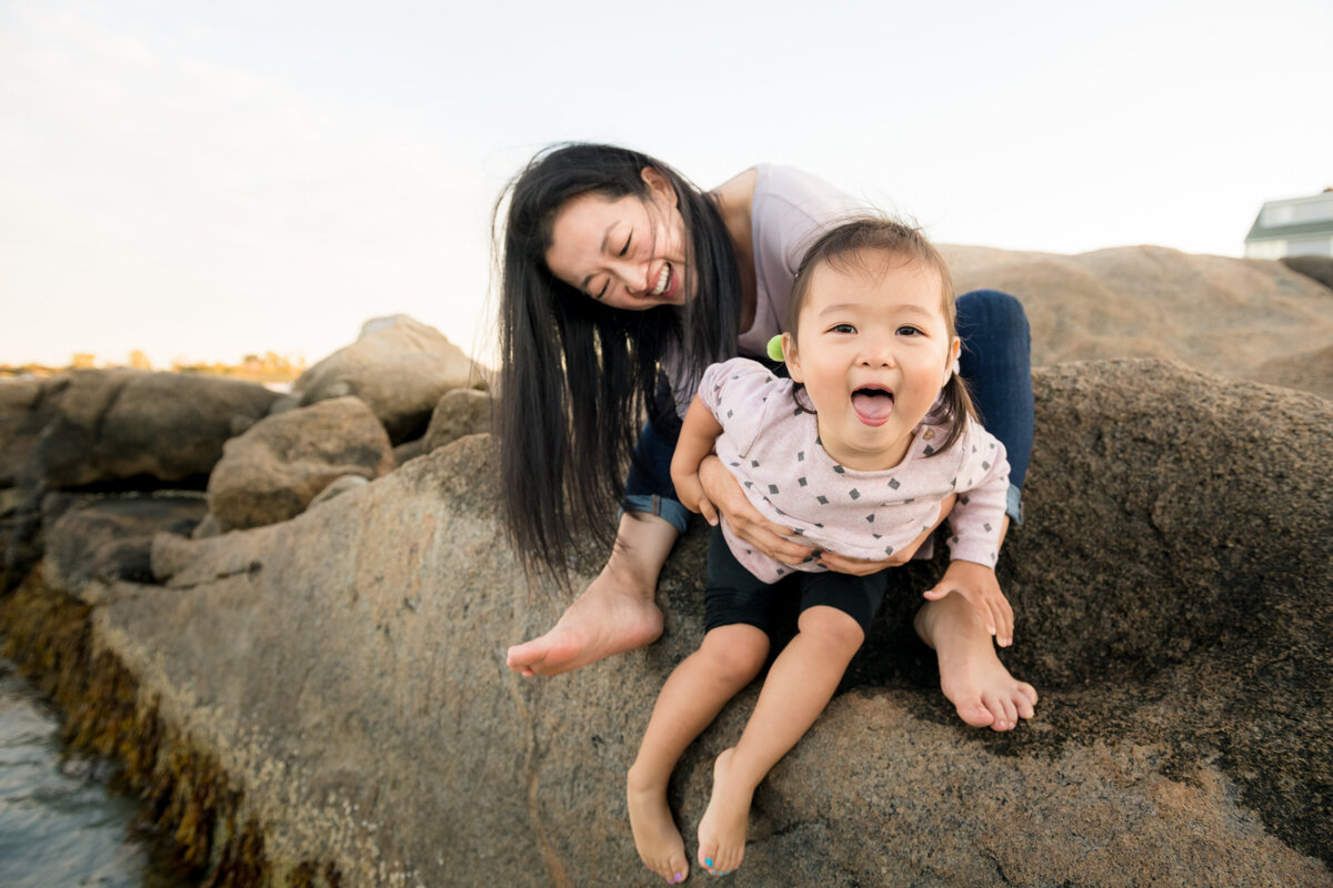 Boston-Family-Photographer-Bella-Wang-Photography-Wingaersheek-Beach-Sunset-Session-2