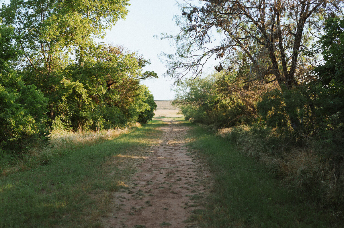 texas-golden-hour-couple-shoot-7