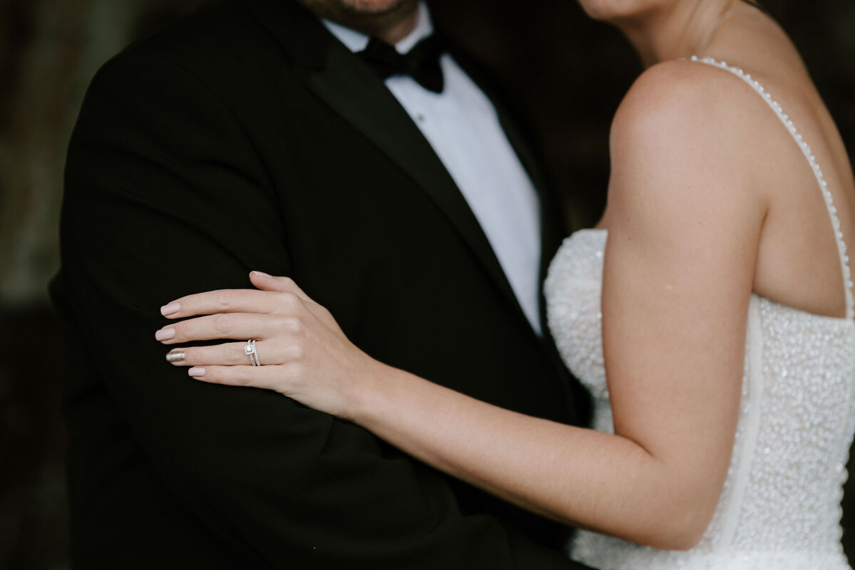 Nicola-Campbell-Timeless-Wedding-Photographer-Scotland-Doubletree-by-Hilton-North-Queensferry-Mr&MrsDavidson-51
