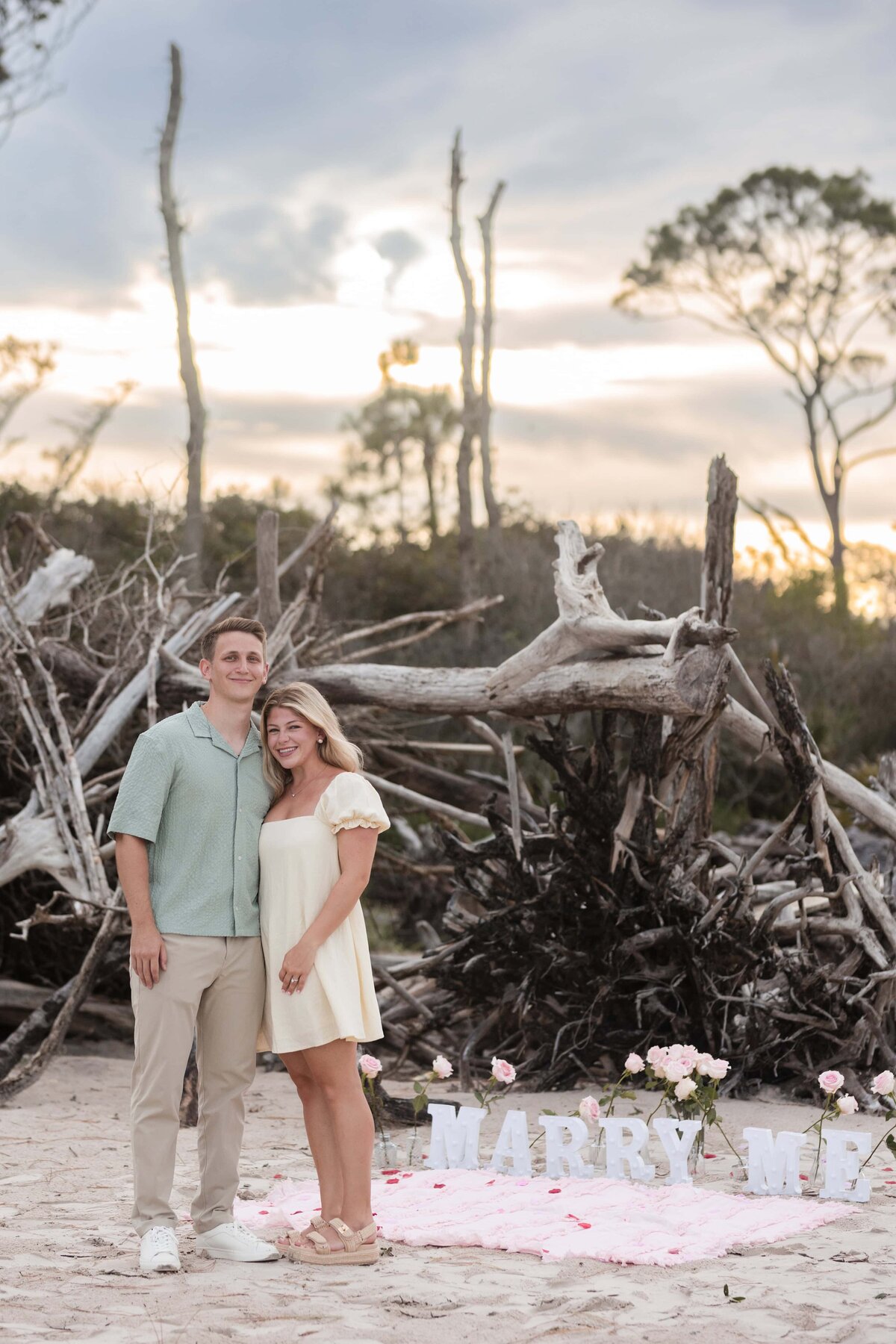 Surprise proposal photos at Boneyard Beach, Jacksonville, FL | Phavy Photography, Proposal Photographers in Jacksonville