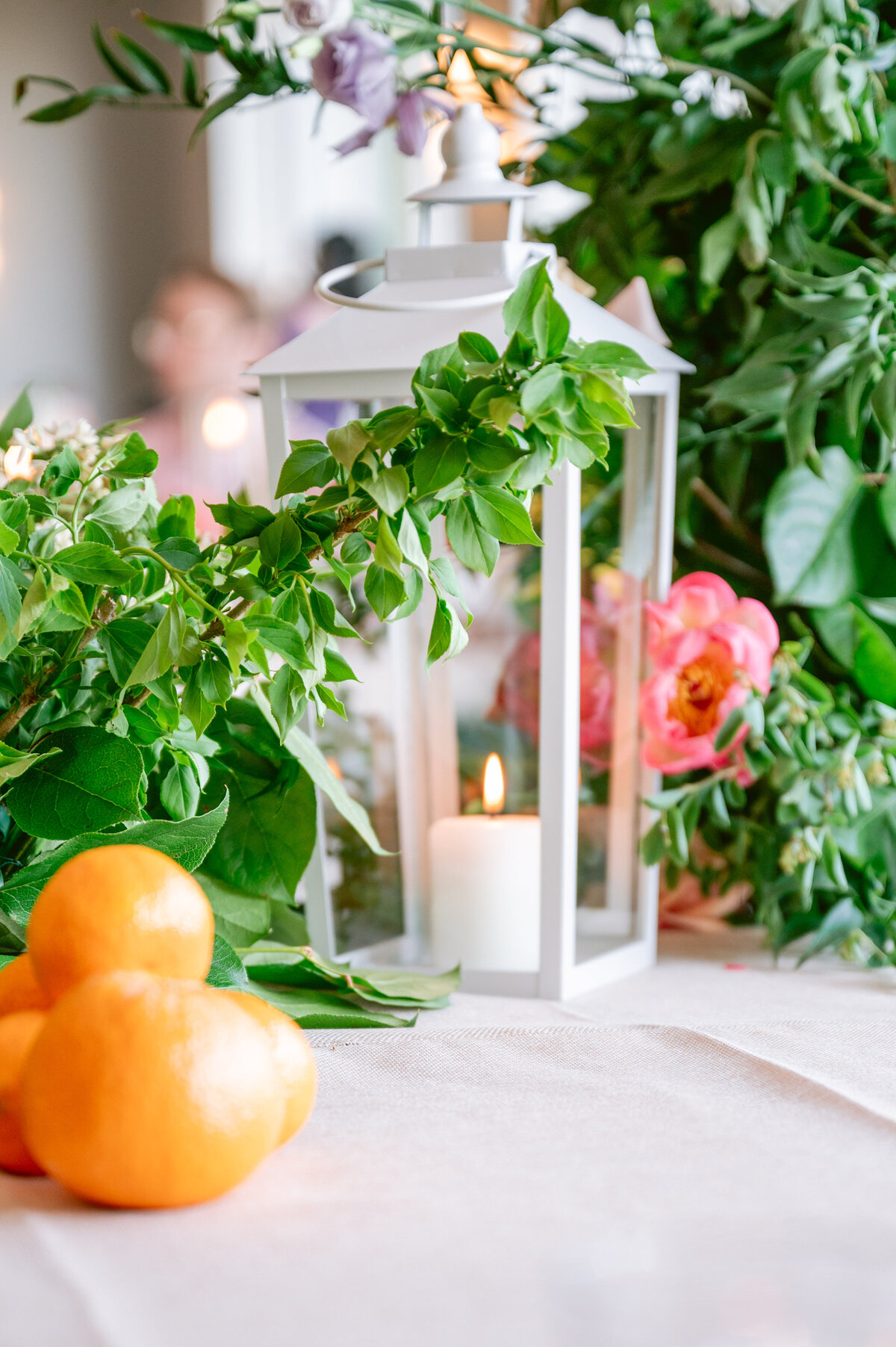 Le Belvedere-Bright-Spring-Floral-Wedding-Photography-by-Emma 55