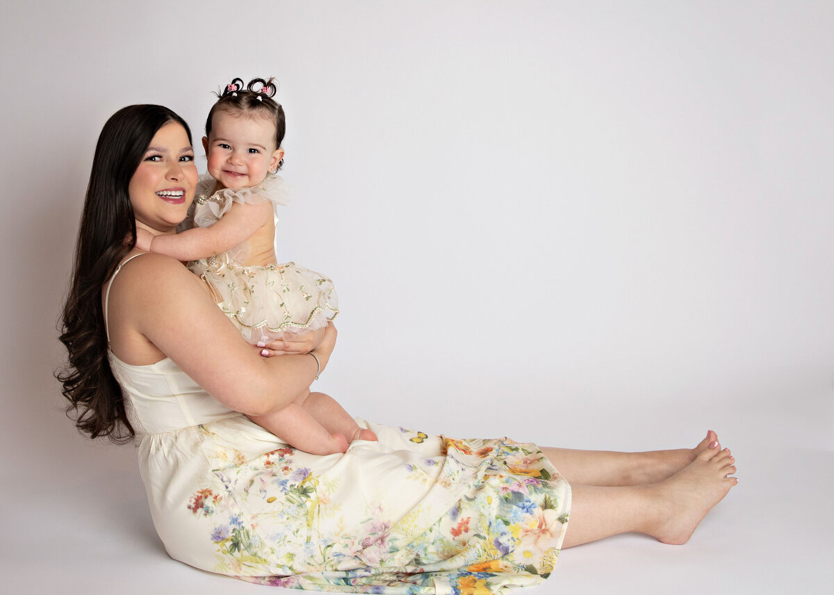 springbestphotographertudiofamilybirthdaynewbornboyamilynewborngirlfirstbirthdayportraiturephotographystudioportraitsnewborngirlboyfamilyEvaMaganaPhotographychildphotographer (17 of 22)