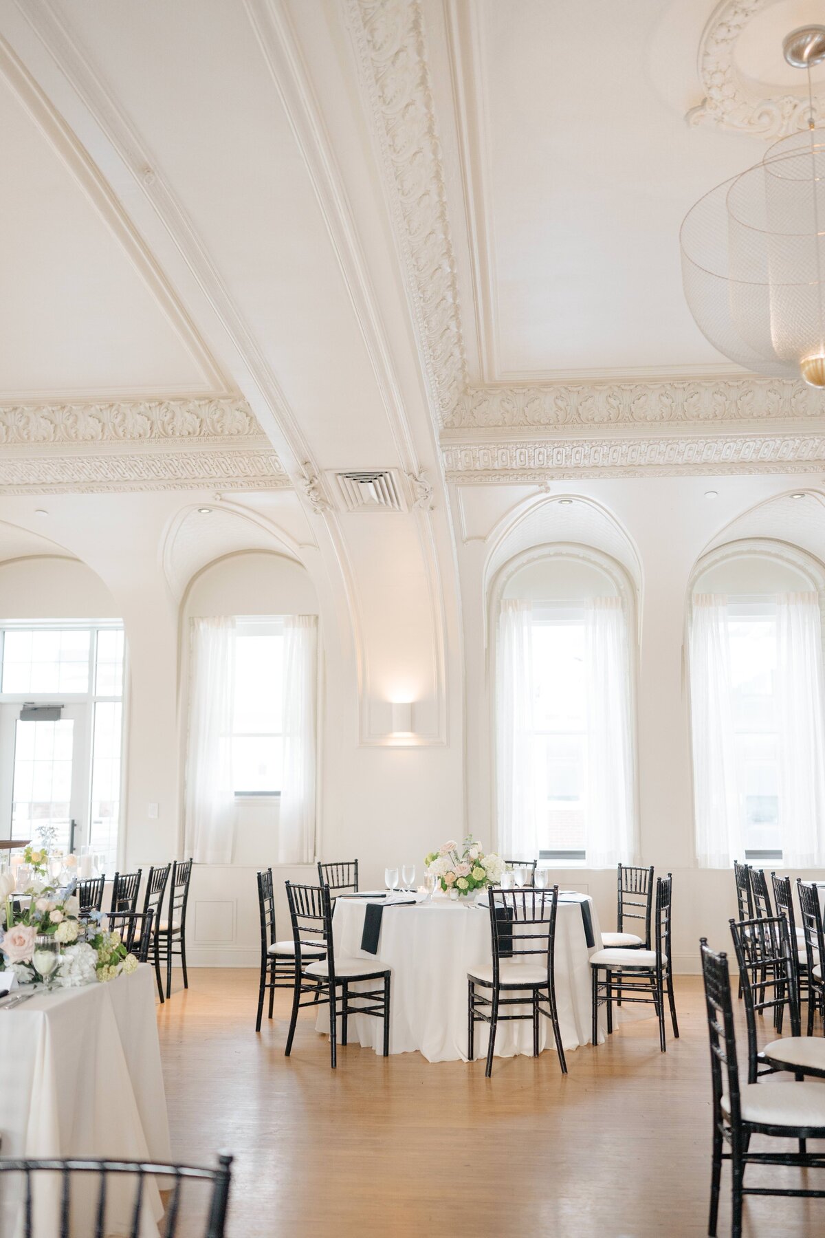 The Cottonwood Hotel Wedding Photos - Anna Brace Photography - Omaha Wedding Photographers-33