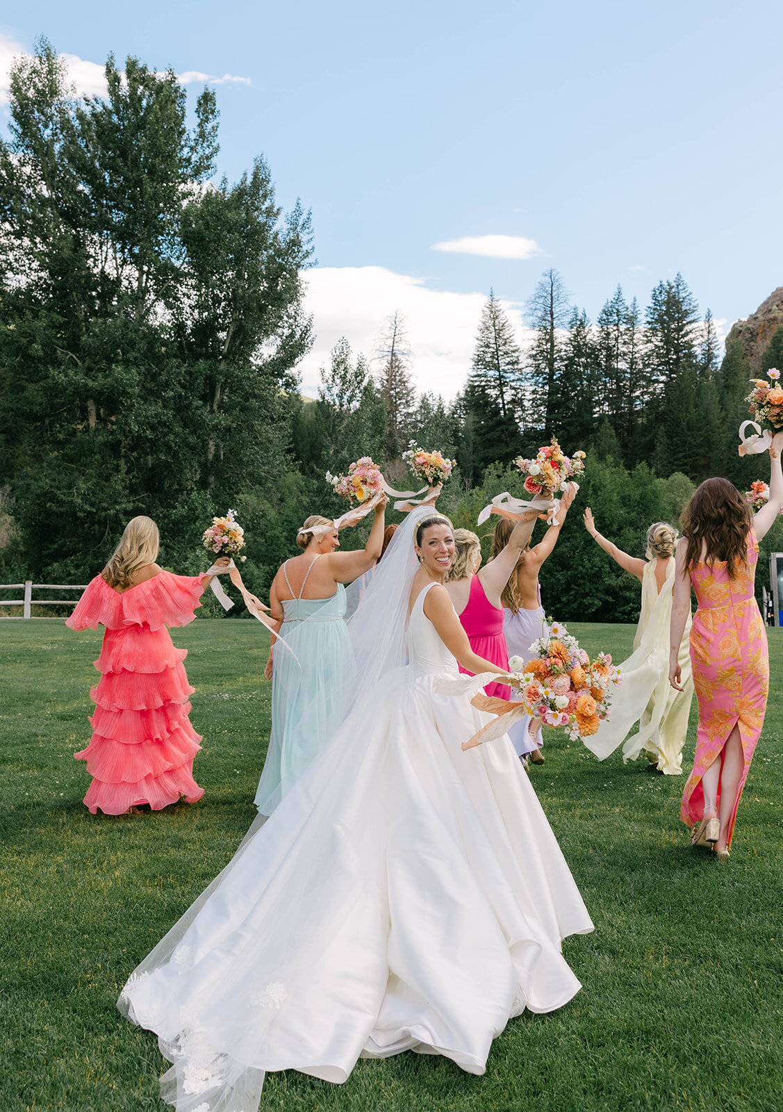 Olivia&TomSneakPeeks(Wedding)-44