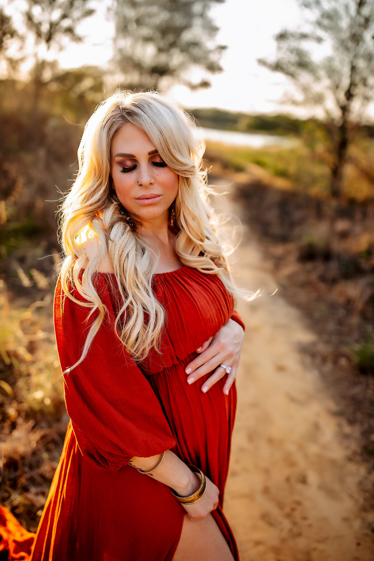 Maternity session on the lake | Crowley, Texas Family and Maternity Photographer