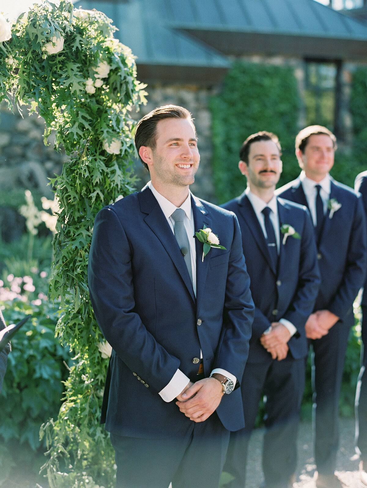 napa-sonoma-bay-area-wedding-photographers-the-tenneys-at-private-estate-wedding-23