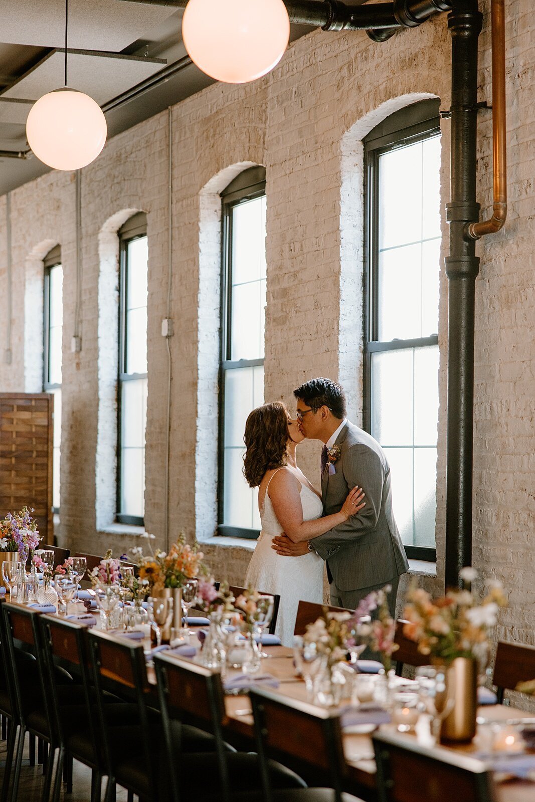 kriztelle-halili-photography-wedding-elopement-photographer-chicago-destination_0037
