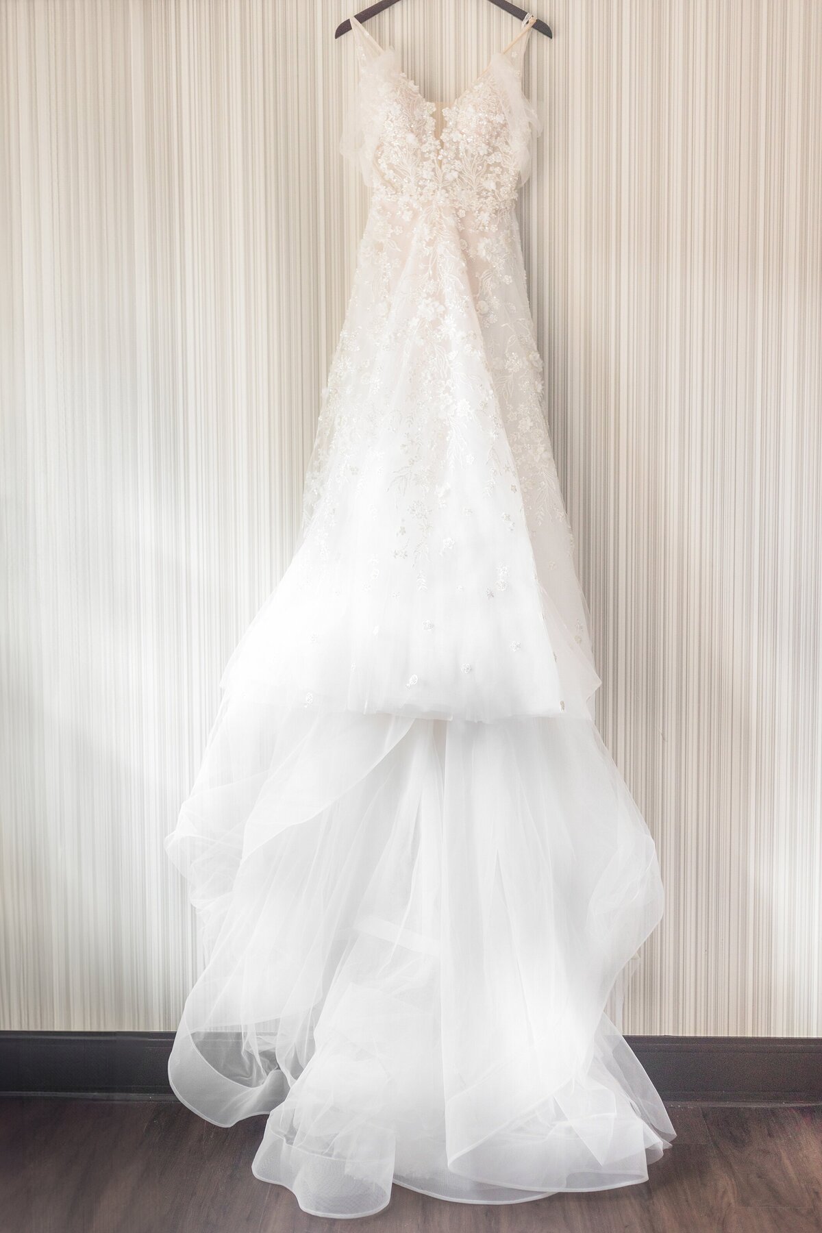 Fairmount Horitculture + Philadelphia + PA + Sarah and Zach + Jewish Couples + Yael Pachino Photogarphy LLC_3161