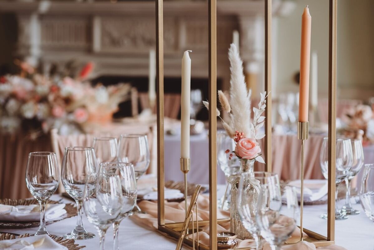 Boho luxe wedding Prestwold Hall sm (92)