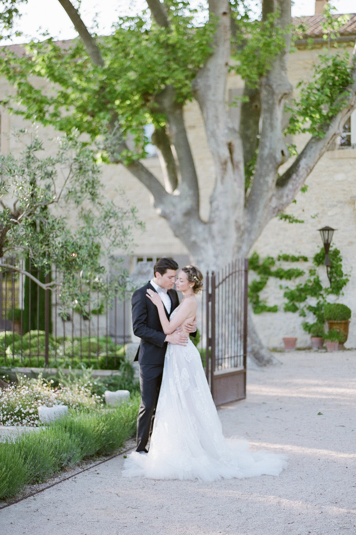 Anna_Grinets_Photography_Provence_wedding_Clos_Saint_Estève_042