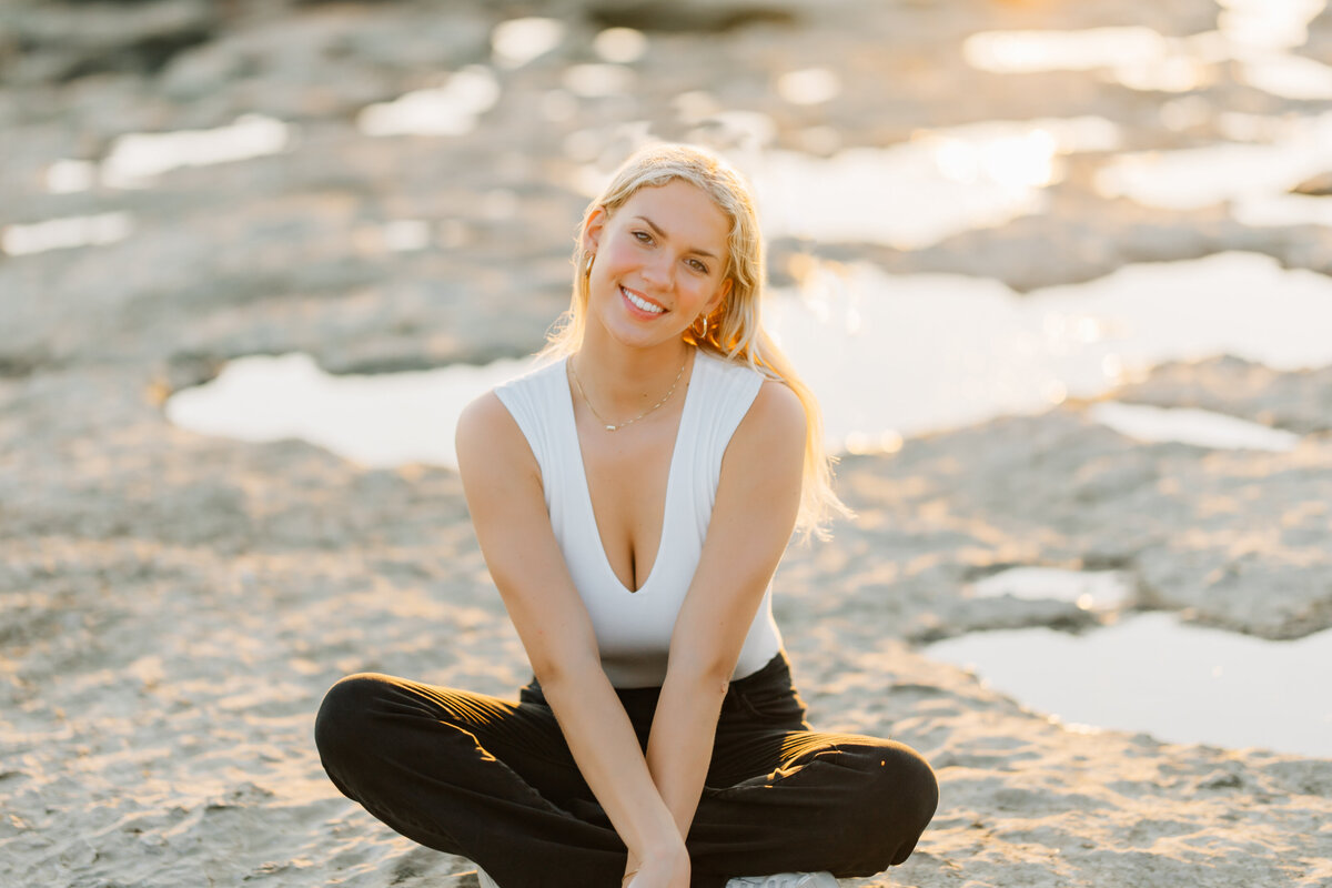 Anna, Senior Pics, 2023- Blog-040