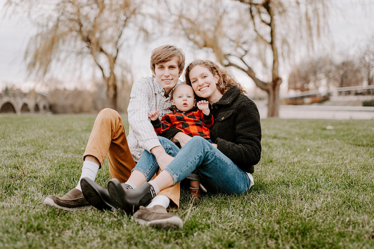 Turner Family - Downtown Indy_ 11.27.20 _gabbyburkephotography-16