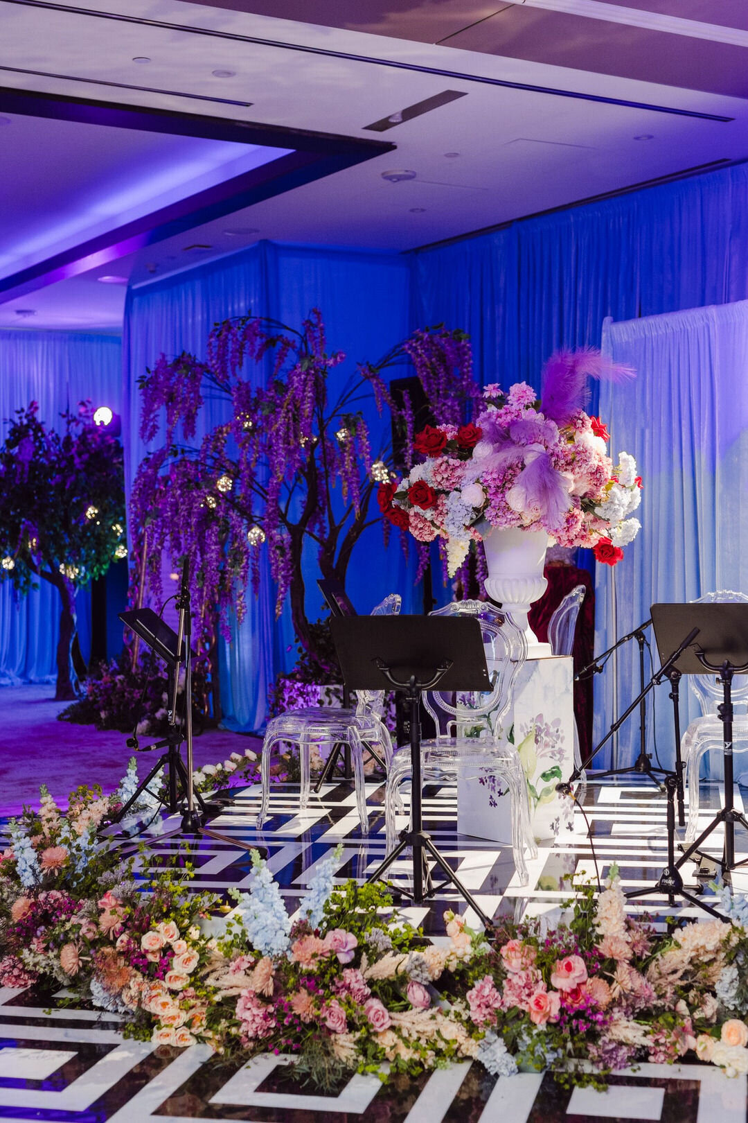 WedLuxe Show 2023 - The Diamond Lounge photographed by Purple Tree Photography 19