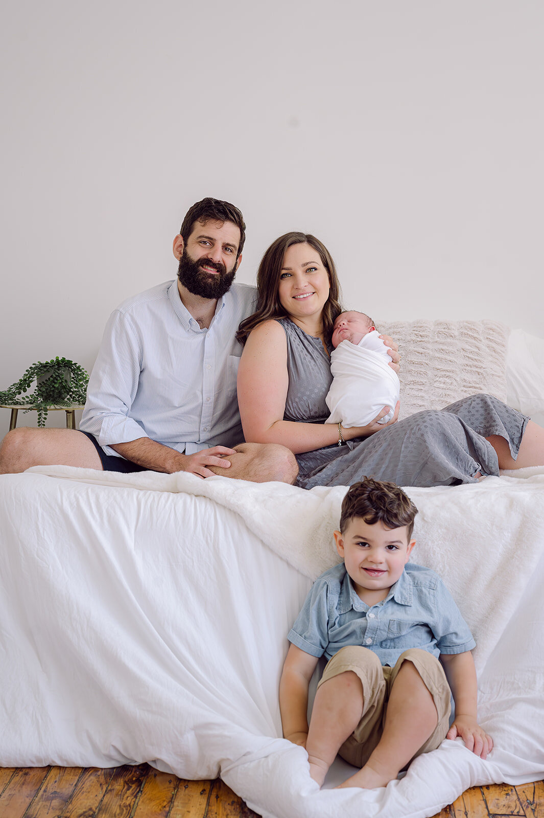 newborn-family-two-boys-connecticut