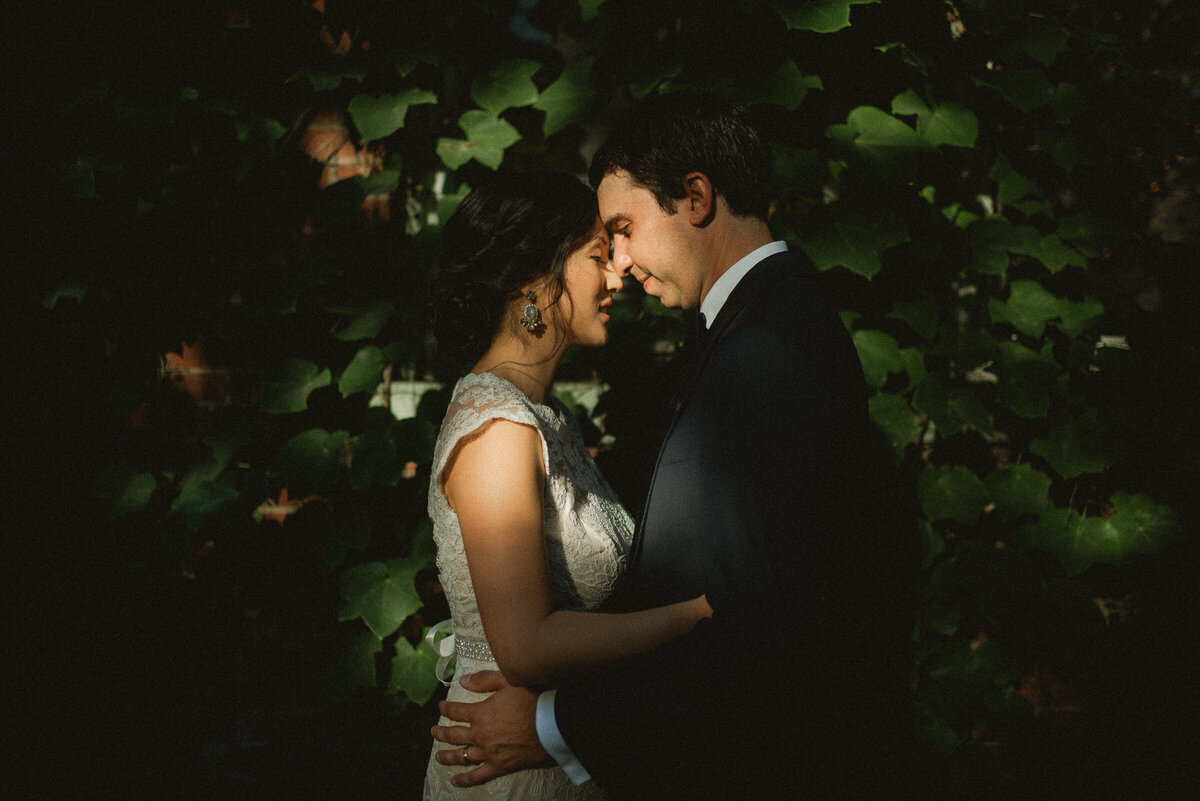 intimate tropical garden elopement-112