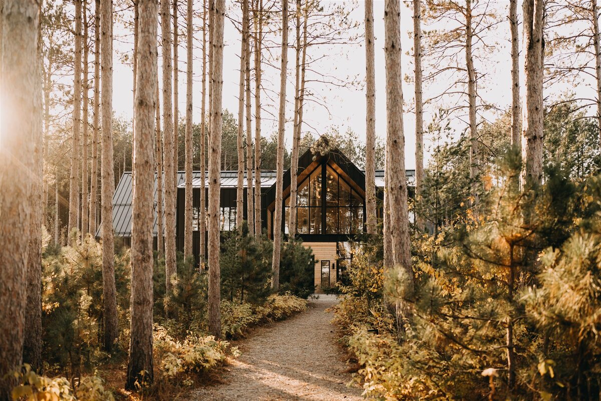 Pinewood Events - Minnesota Modern Nature Inspired Wedding Event Venue - @winsome_photos - 5