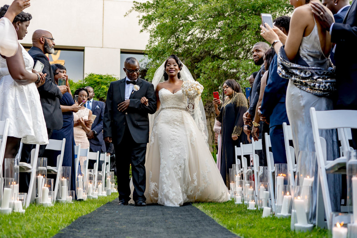 Wedding Ceremony at Omni Mandalay Las Colinas-2