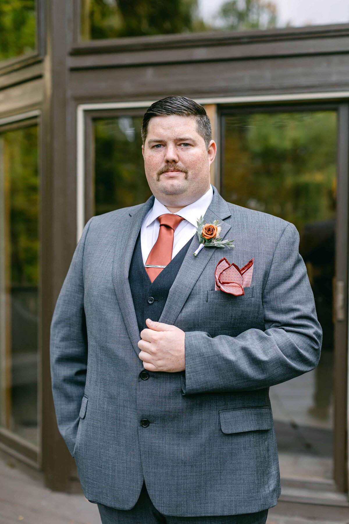 L-M_Intimate Oregon AirBnB Wedding_IMG_0132
