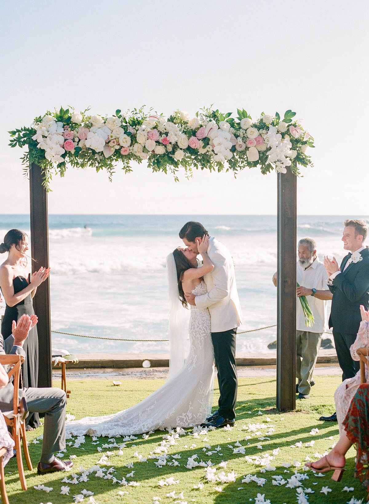 4 - Corinne & Nathan - Beach House Kauai - Kerry Jeanne Photography (197)