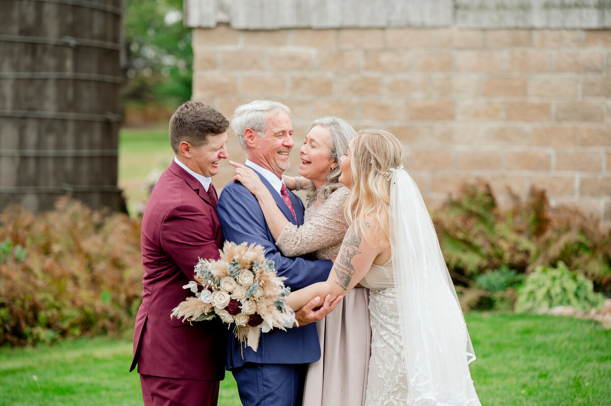 Family Central Minnesota wedding Photography