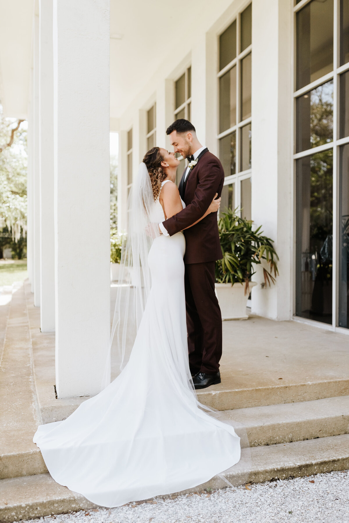 Noelle-Joe-Tampa-Garden-Club-Wedding-Photography-by-V--0291