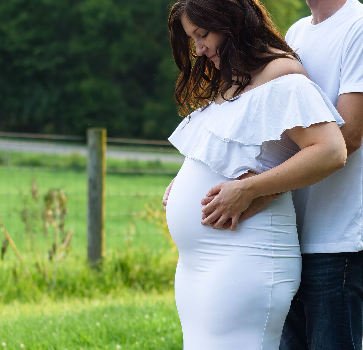 Emilee's Maternity Photos_July  2024_029