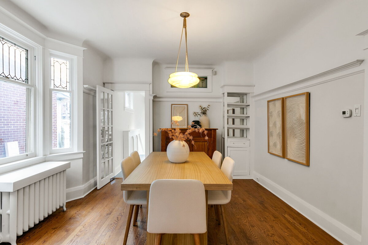 12-web-or-mls-12_001_Dining Room