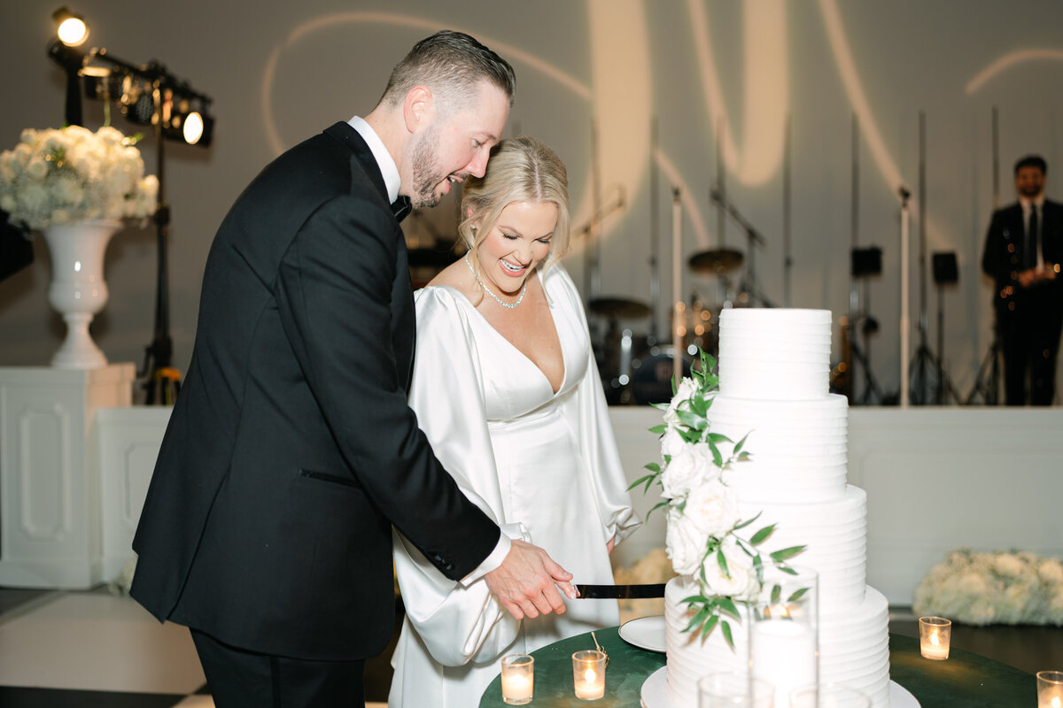 LaurenJared_Wedding_12.07.24_Previews-239