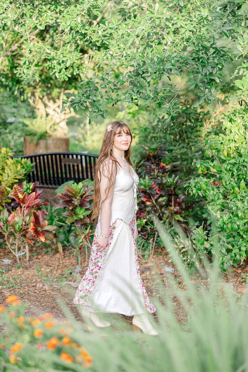 ADP_Senior_Treviranus_Mead Botanical Garden-90