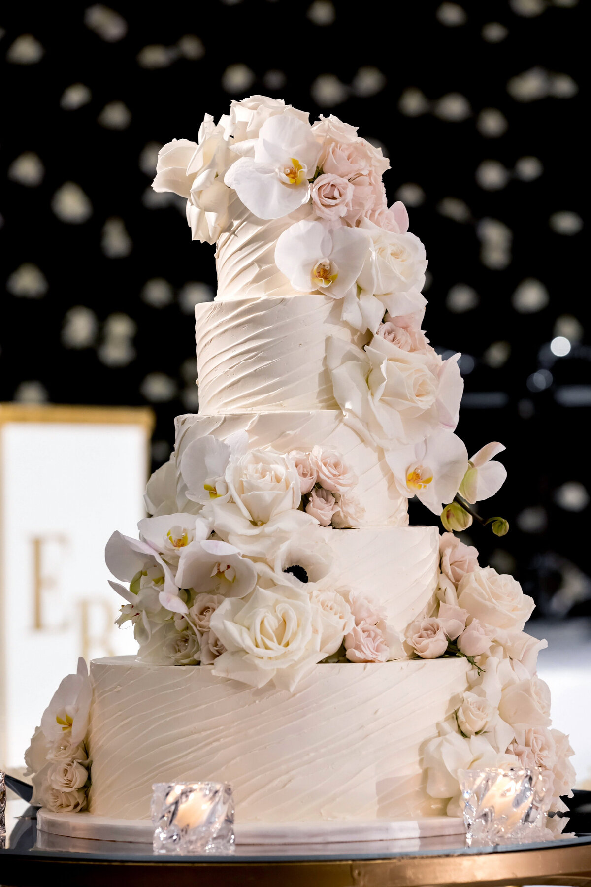 details_593_bob_and_dawndavisphotography