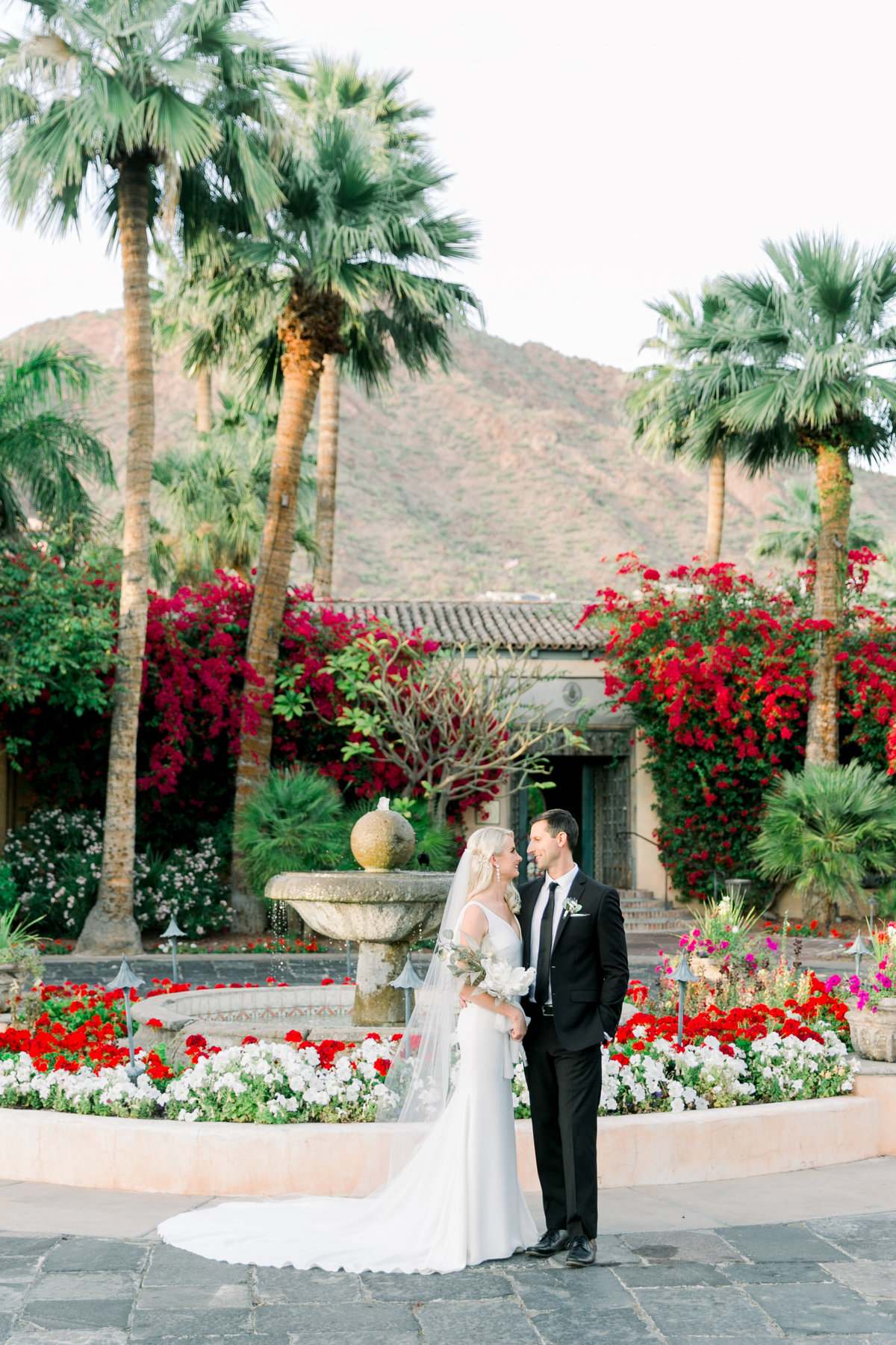 Karlie Colleen Photography - The Royal Palms - Arizona Wedding - Alex & Alex-568