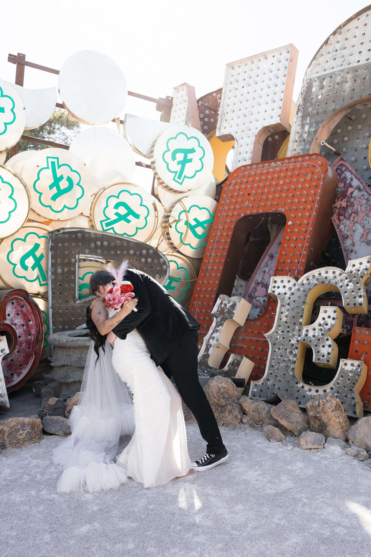 52_riskyexposure_n_las-vegas-elopement-photography-weddings