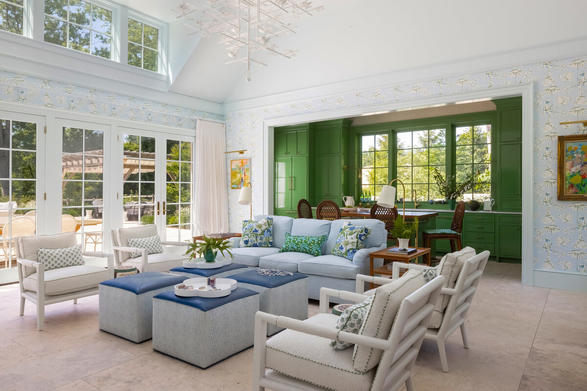 240604-Elizabeth_Reynolds_Raquel_Langworthy_PoolHouse_002