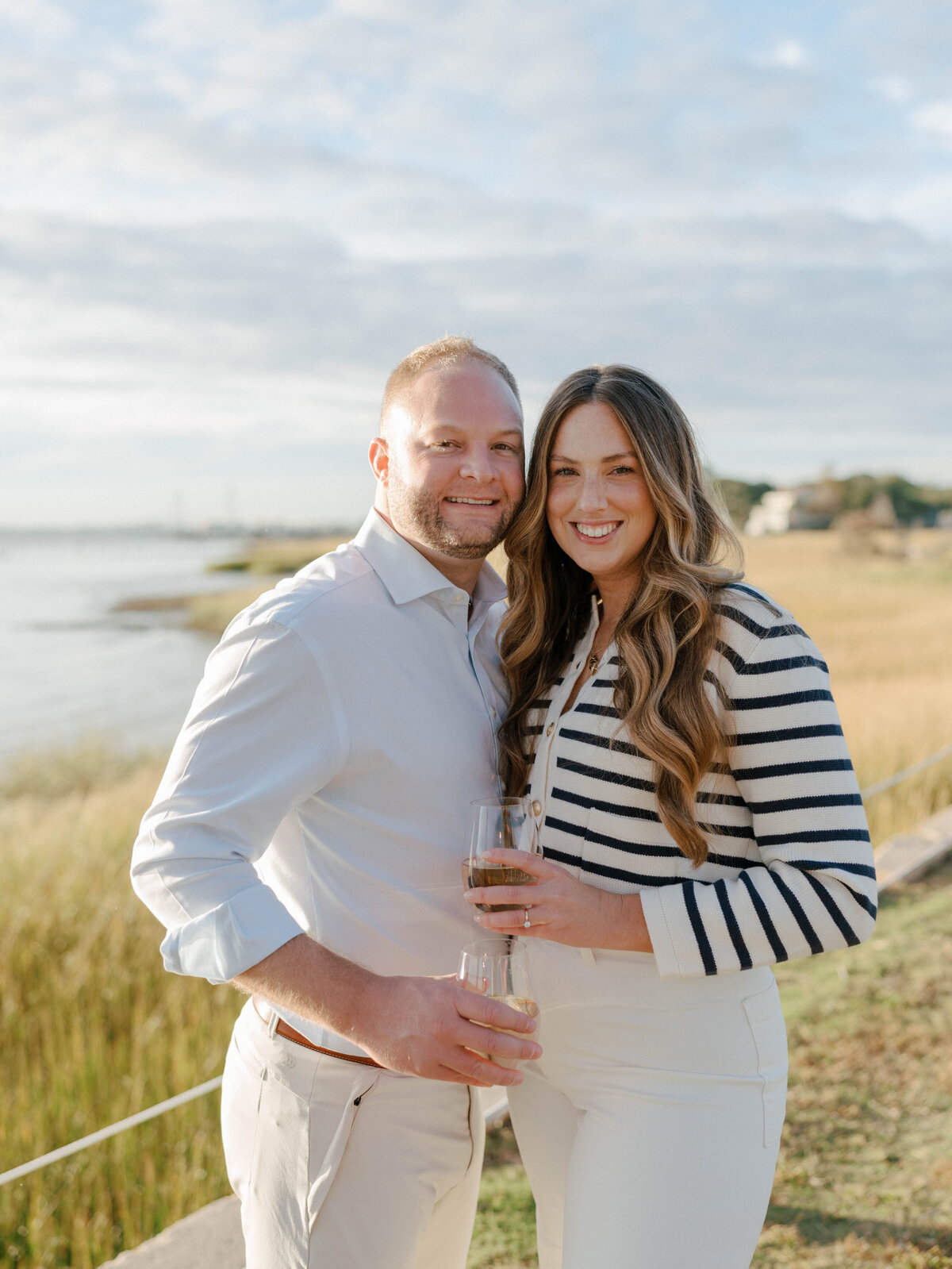 downtown-charleston-engagement-session-meg-andrew-039