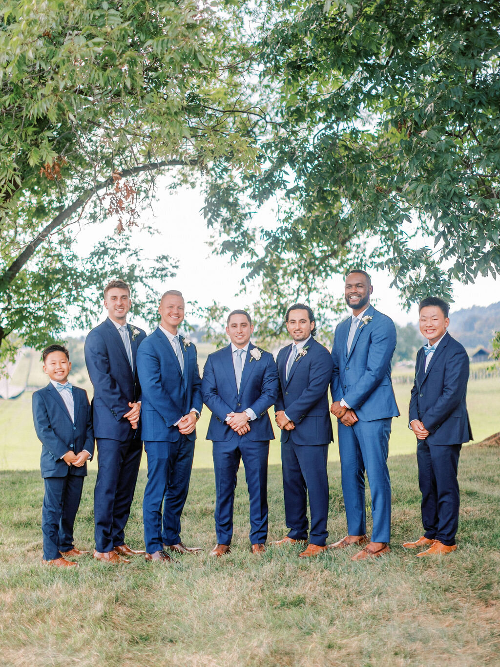 Leslie&Ricardo_EarlyMountainVineyardWedding_SneakPeek-60