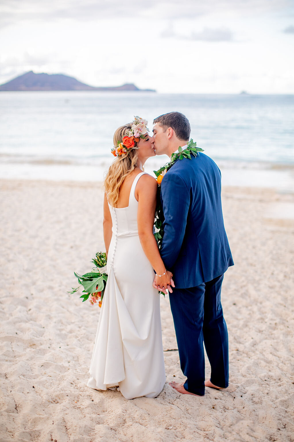 hawaii-beach-wedding-sarah-block-photography