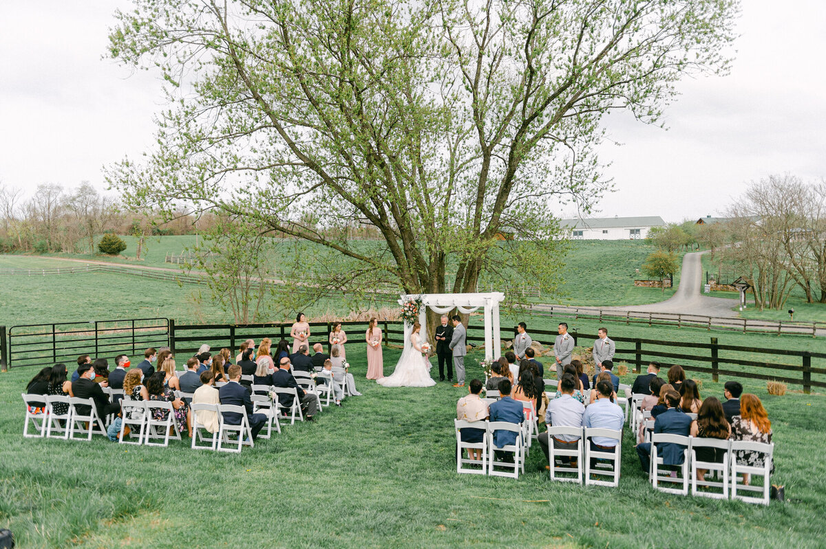 Virginia-barn-farm-weddings-tranquility-farm00007