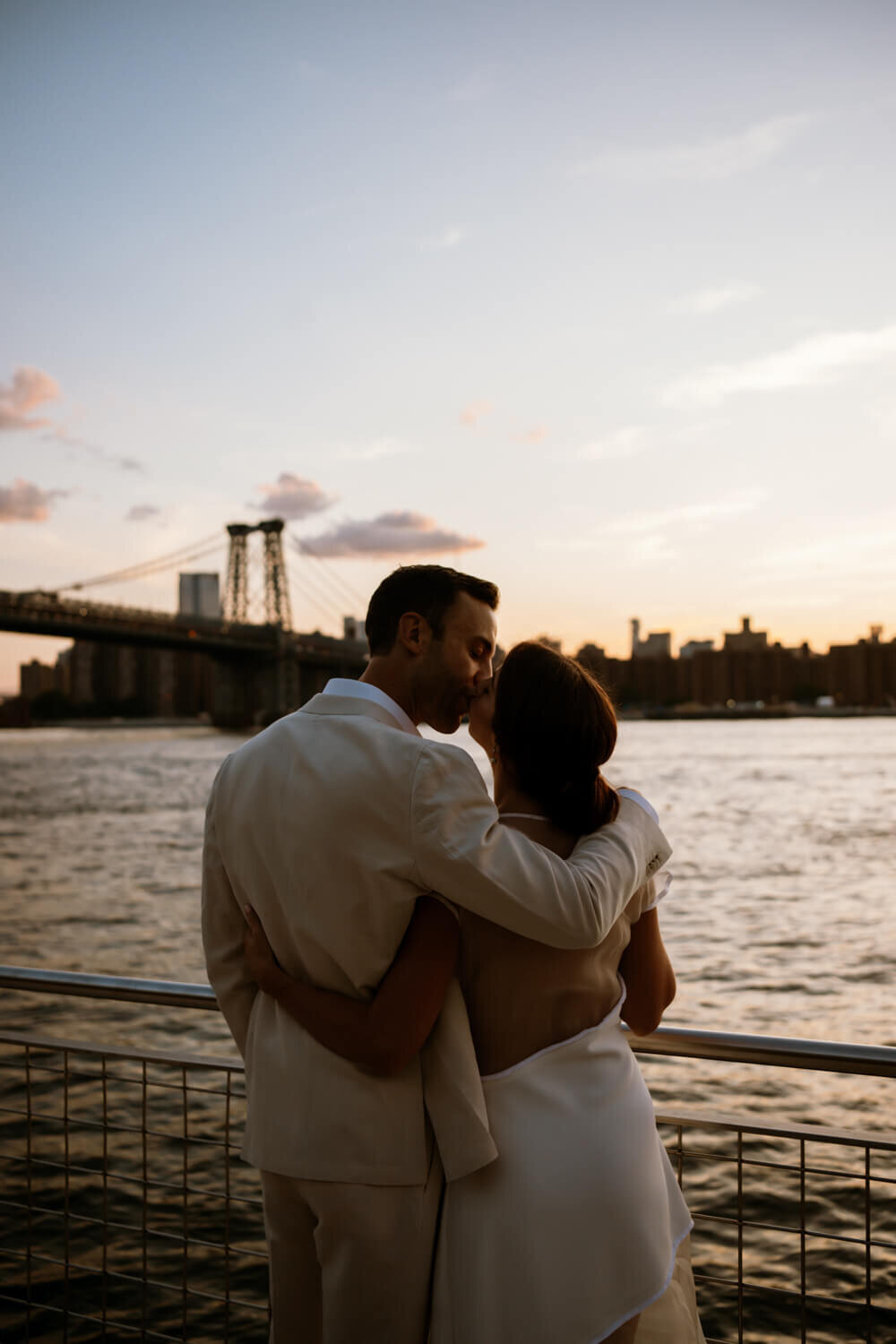 williamsburg.dominopark.engagementphotos.-24