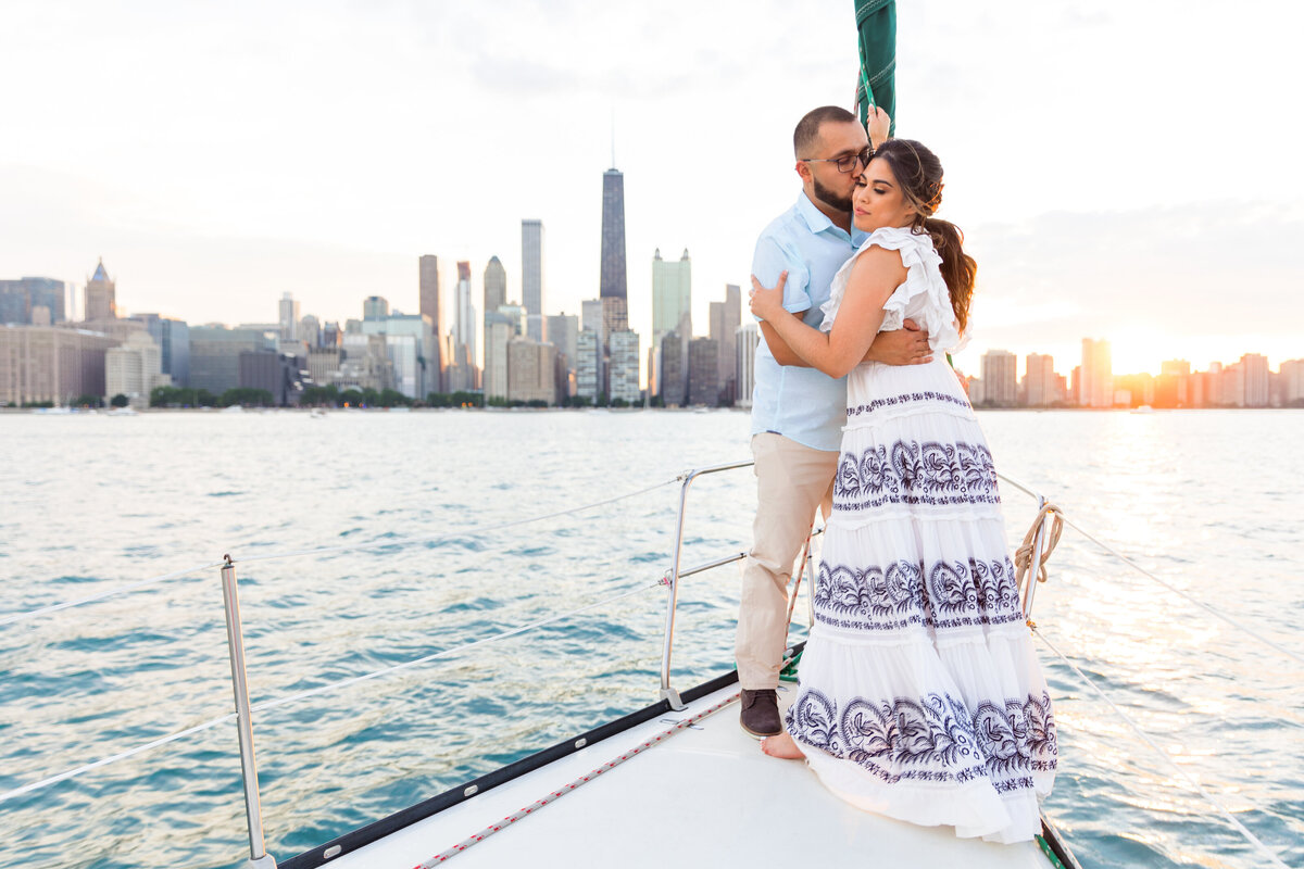 chicago-sailboat-engagement-15