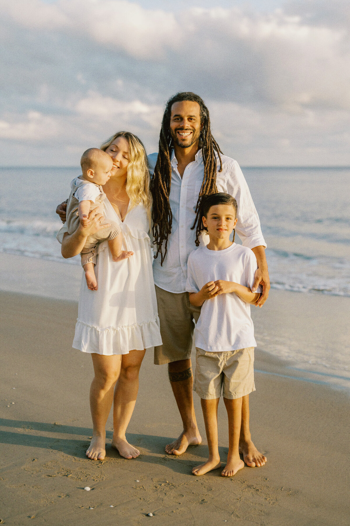 ellis-beach-sunrise-family-engagement-shoot-008