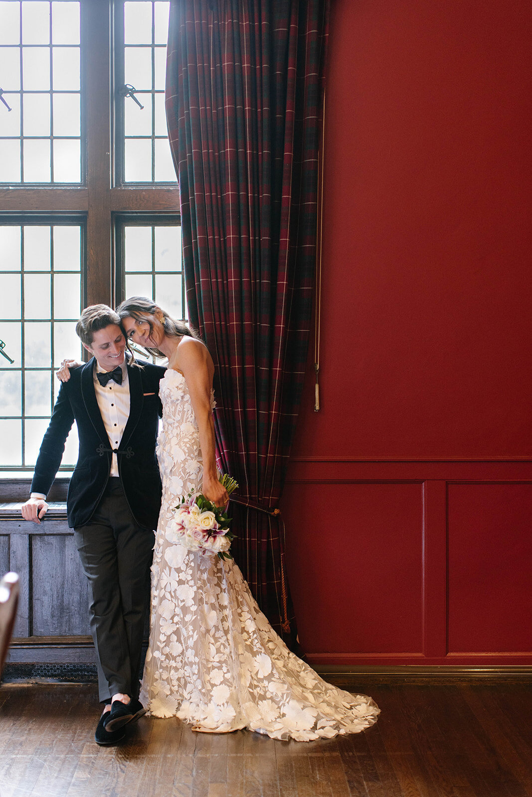 tuxedo-club-new-york-city-wedding-photographer-sava-weddings-240_websize